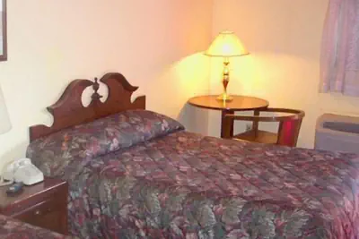 Photo 3 - Budget Inn Frackville