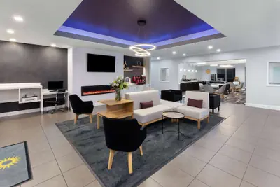 Photo 5 - La Quinta Inn & Suites by Wyndham Austin - Cedar Park