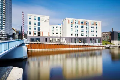 Photo 2 - Aloft by Marriott Milwaukee Downtown