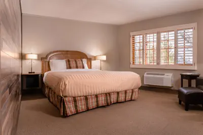 Photo 4 - The Lodge at Riverside