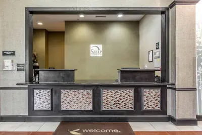 Photo 4 - Sleep Inn & Suites West Medical Center