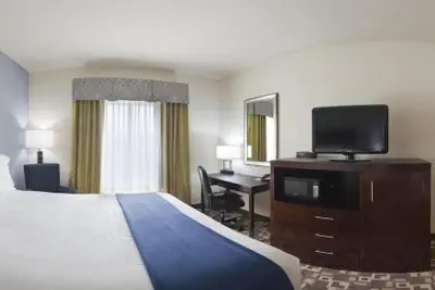 Photo 3 - Holiday Inn Express Atlanta Airport West - Camp Creek Market by IHG