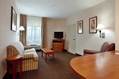 Photo 5 - Candlewood Suites New Iberia by IHG