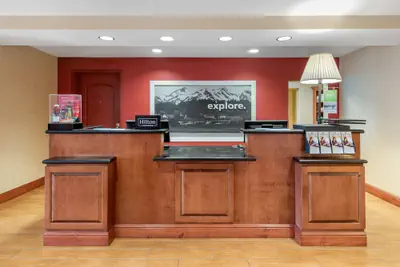Photo 4 - Hampton Inn & Suites Arcata