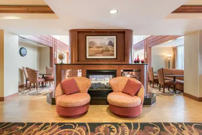 Photo 3 - Hampton Inn & Suites Arcata