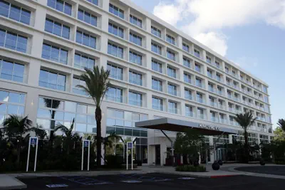 Photo 2 - Miyako Hybrid Hotel Torrance