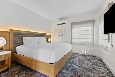 Photo 2 - Hotel De Novo Springdale, Tapestry Collection by Hilton