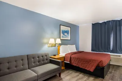 Photo 2 - Rodeway Inn & Suites Sidney Historic Downtown I-80