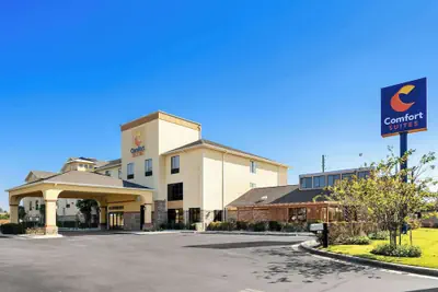 Photo 2 - Comfort Suites