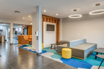 Photo 5 - Microtel Inn & Suites by Wyndham Montgomery