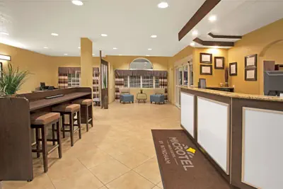 Photo 4 - Microtel Inn & Suites by Wyndham Cartersville