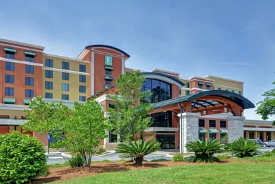 Photo 2 - Embassy Suites by Hilton Savannah Airport