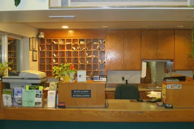 Photo 5 - Bay City Inn