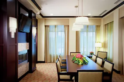 Photo 4 - Hilton Garden Inn Seattle/Bothell