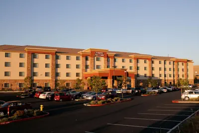Photo 2 - Hampton Inn & Suites Folsom