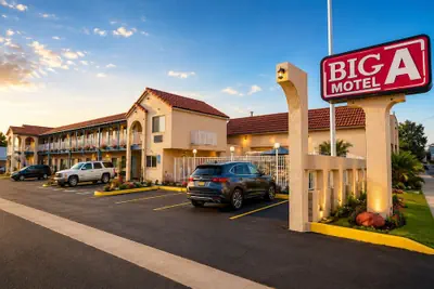 Photo 2 - Big A Motel & Suites Near Disneyland Orange County