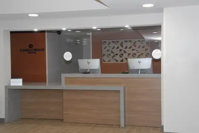 Photo 2 - Candlewood Suites Tallahassee by IHG