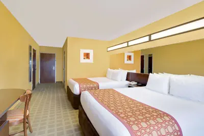Photo 3 - Microtel Inn & Suites by Wyndham Princeton