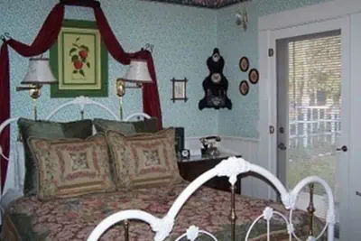 Photo 3 - Dunbar House Inn and Event Property