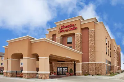 Photo 2 - Hampton Inn & Suites Aberdeen