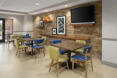 Photo 3 - Hampton Inn Elmira/Horseheads