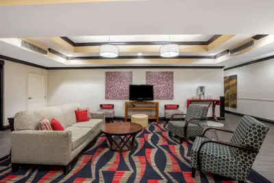 Photo 5 - La Quinta Inn & Suites by Wyndham Conway