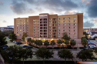 Photo 2 - Courtyard by Marriott Houston Medical Center/NRG Park