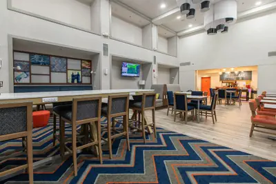 Photo 4 - Hampton Inn & Suites Wilder