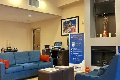 Photo 4 - Comfort Suites Near City of Industry - Los Angeles
