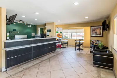 Photo 3 - Quality Inn Corsicana
