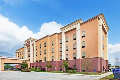 Photo 2 - Hampton Inn & Suites Morgan City