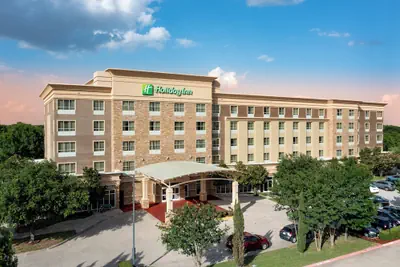 Photo 2 - Holiday Inn Garland by IHG