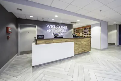 Photo 3 - Hampton Inn & Suites New Iberia Avery Island