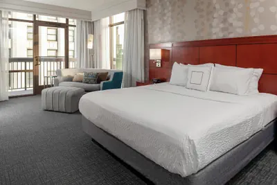 Photo 5 - Courtyard by Marriott Downtown Memphis