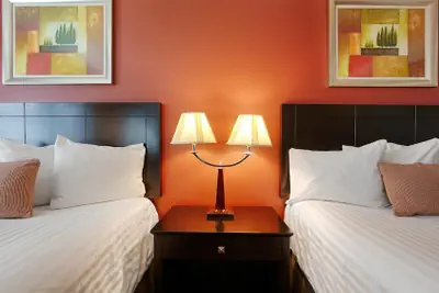 Photo 4 - Best Western Burbank Airport Inn