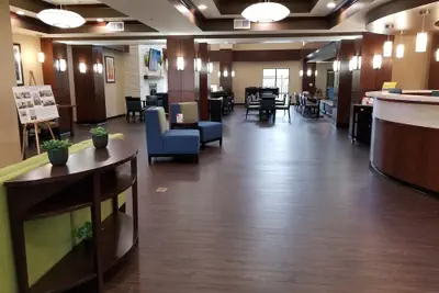 Photo 3 - Comfort Suites Little Rock West