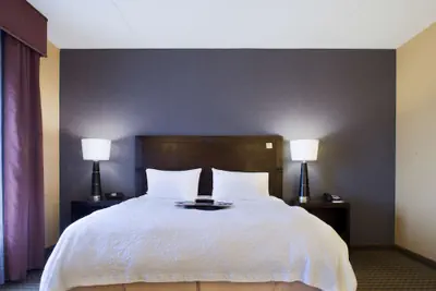 Photo 3 - Hampton Inn & Suites Vineland