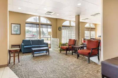 Photo 4 - Comfort Inn & Suites Chesapeake - Portsmouth