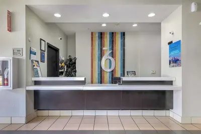 Photo 4 - Motel 6 Cedar Park, TX