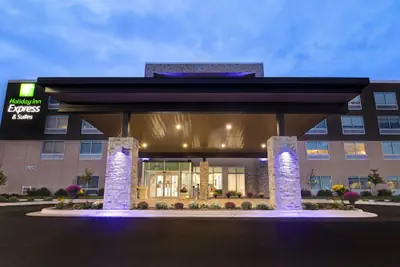 Photo 2 - Holiday Inn Express & Suites Ann Arbor - University South by IHG