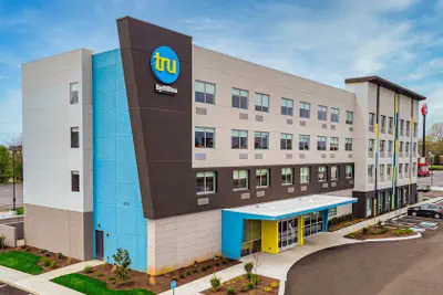 Photo 2 - Tru by Hilton Clarksville, TN