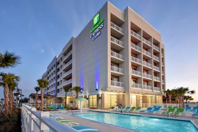 Photo 2 - Holiday Inn Express & Suites Galveston Beach by IHG