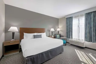 Photo 2 - Best Western Plus Executive Residency Marion