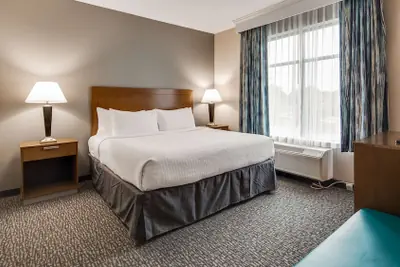 Photo 4 - Best Western Plus Executive Residency Marion