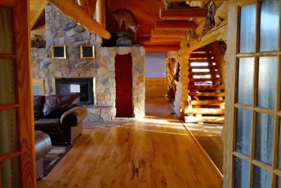 Photo 2 - Horsehead Mountain Lodge