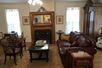 Photo 5 - Love Lane Bed & Breakfast