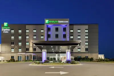 Photo 2 - Holiday Inn Express & Suites Dalton - Walnut Ave by IHG