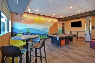 Photo 5 - Tru By Hilton Denver South Park Meadows