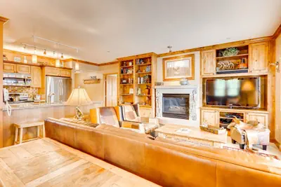 Photo 5 - Heart Of River Run & Spacious 2br Premier 2 Bedroom Condo by RedAwning