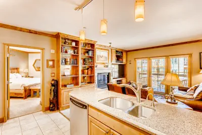 Photo 4 - Heart Of River Run & Spacious 2br Premier 2 Bedroom Condo by RedAwning